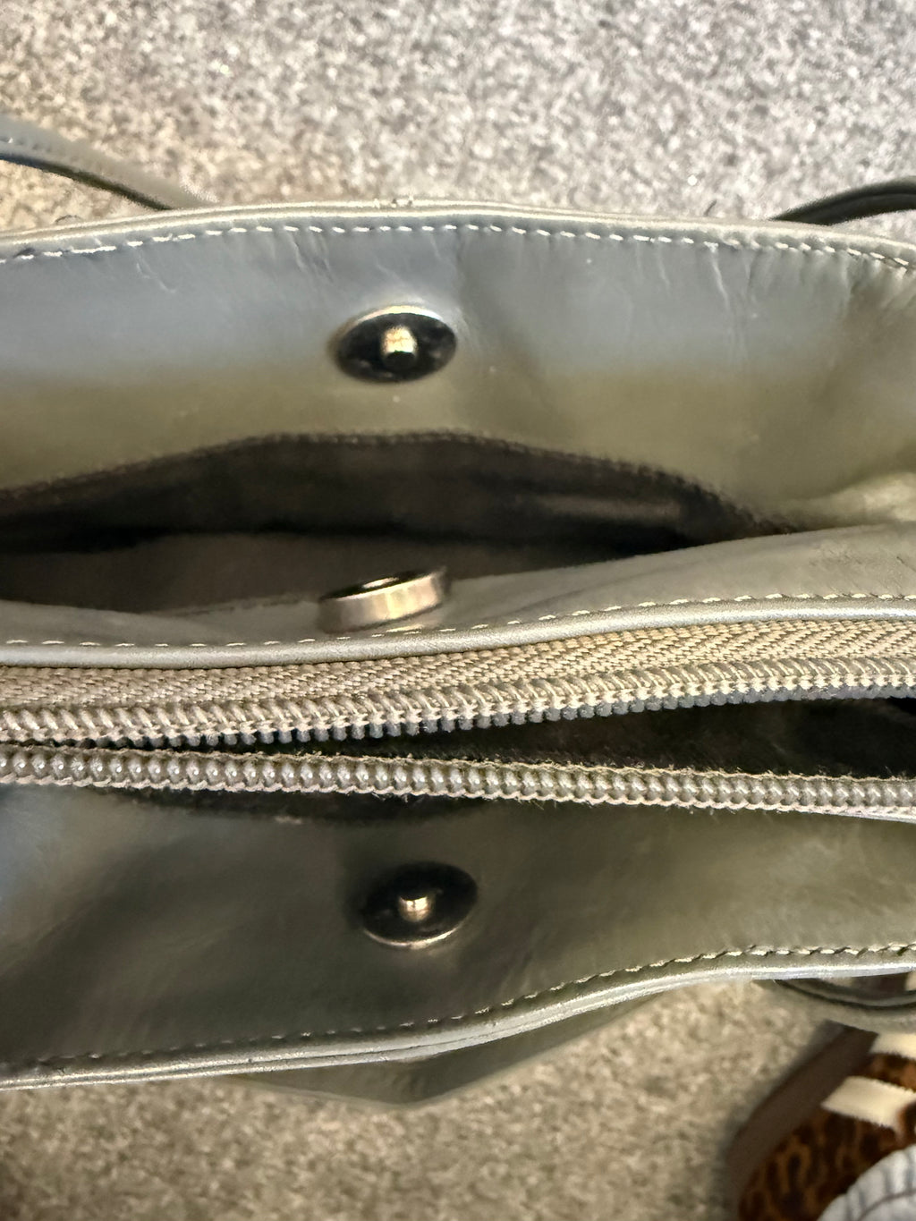 Grey leather metal detail strap handbag