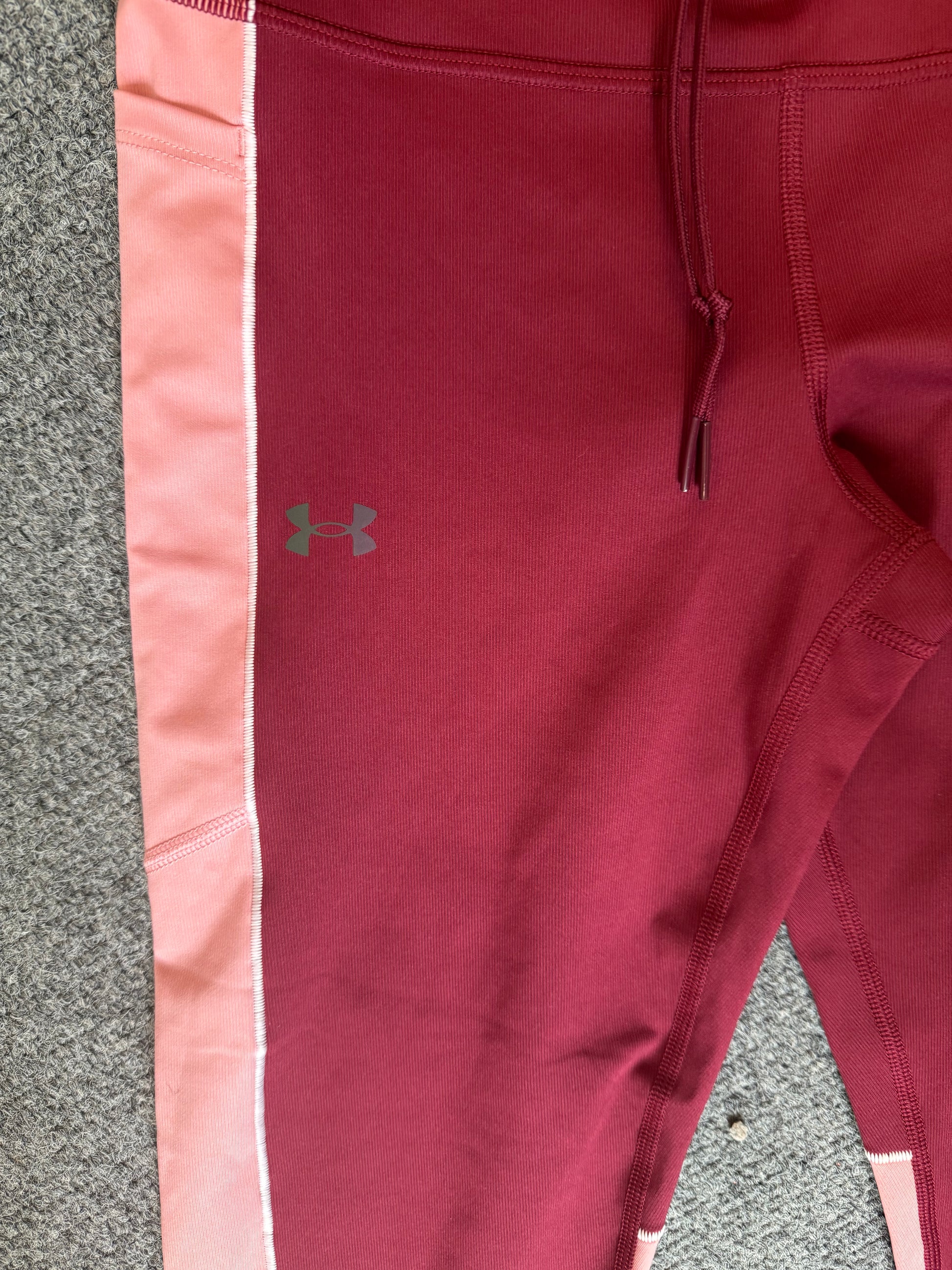 Under Armour activewear leggings