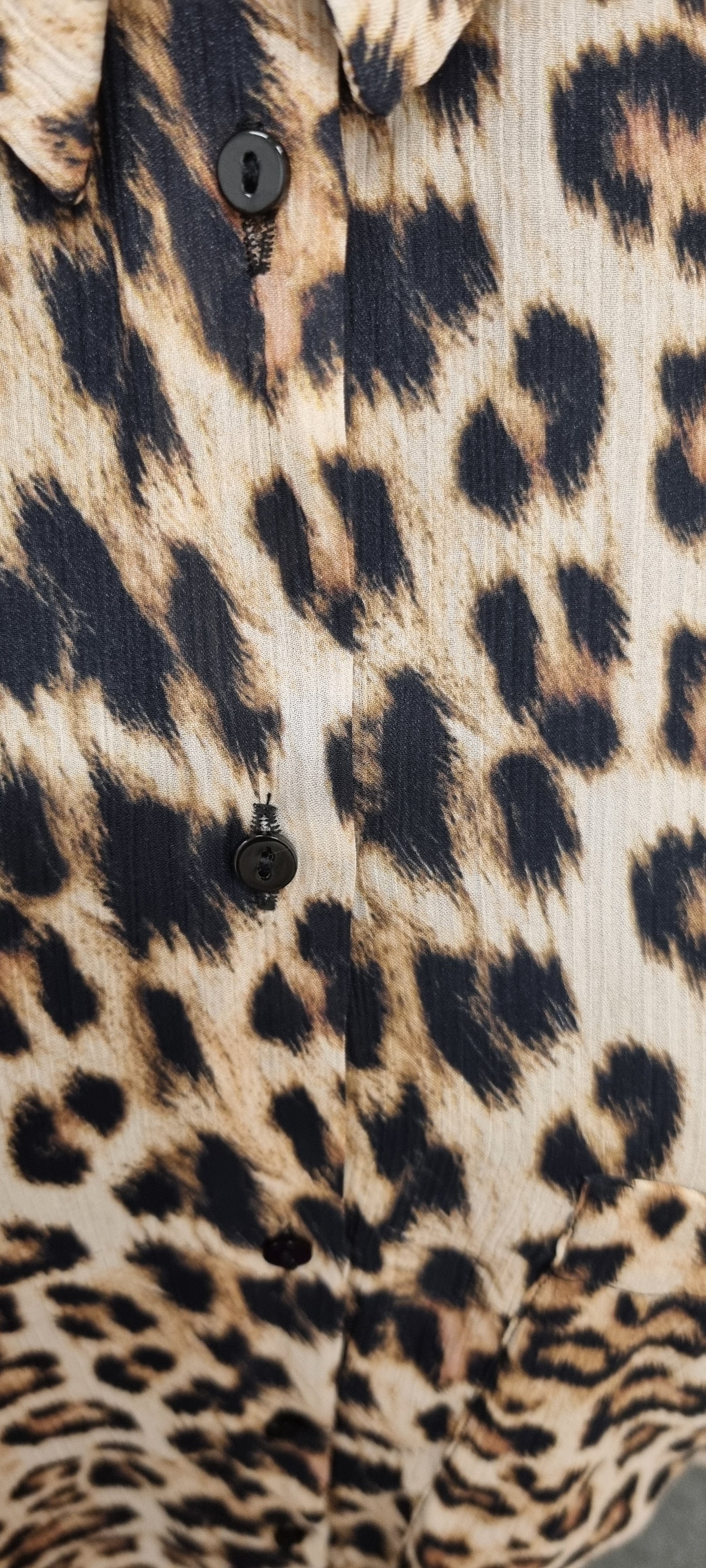 Zara long sleeved button leopard print collared blouse