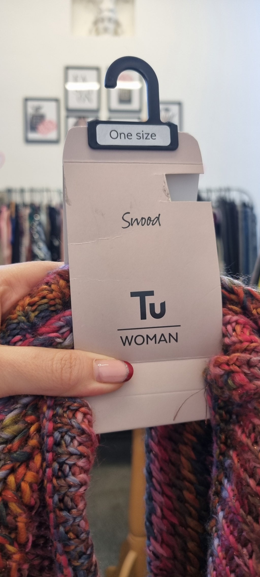 Multicoloured knitted snood