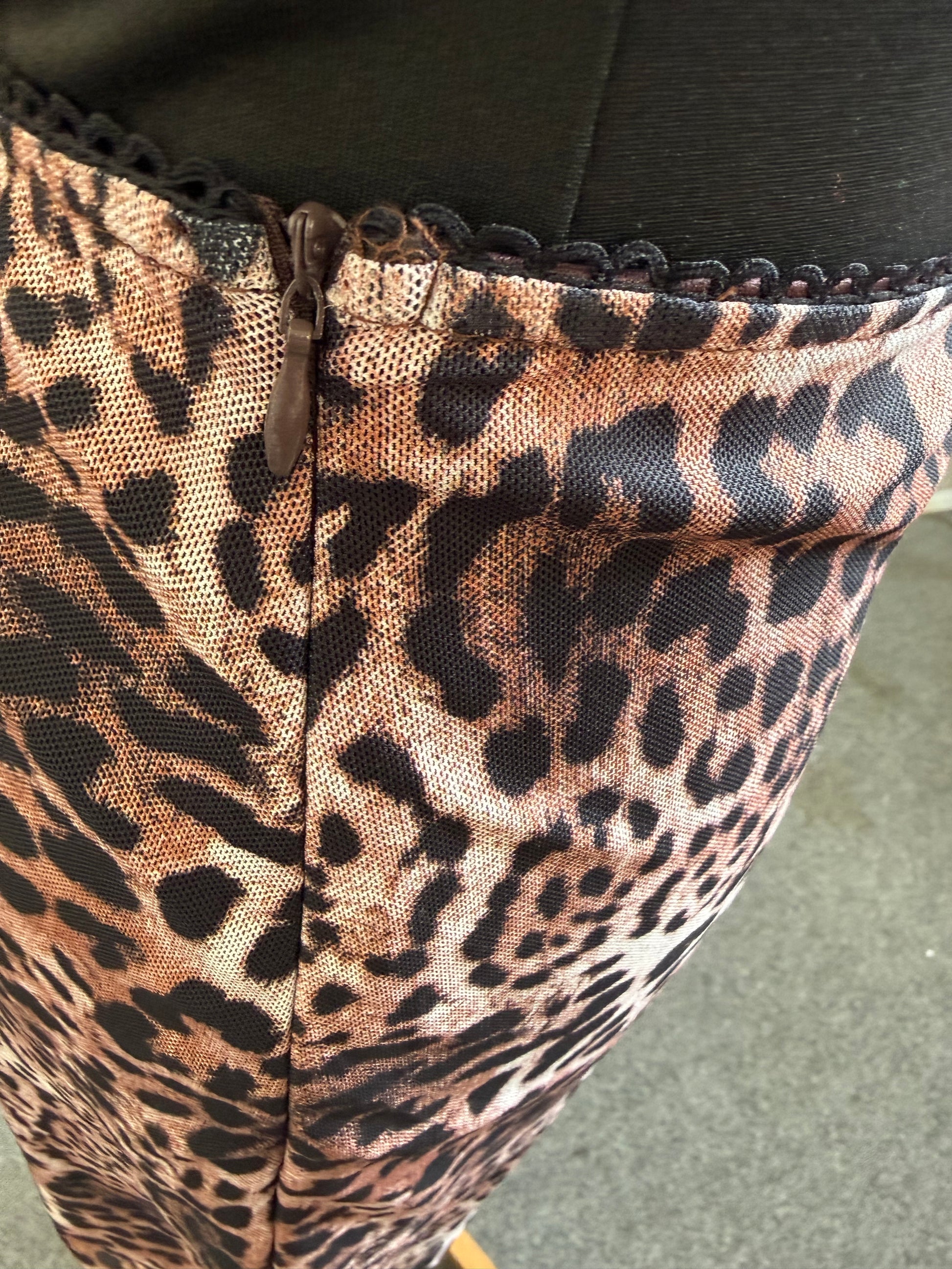 Animal print lined mini skirt