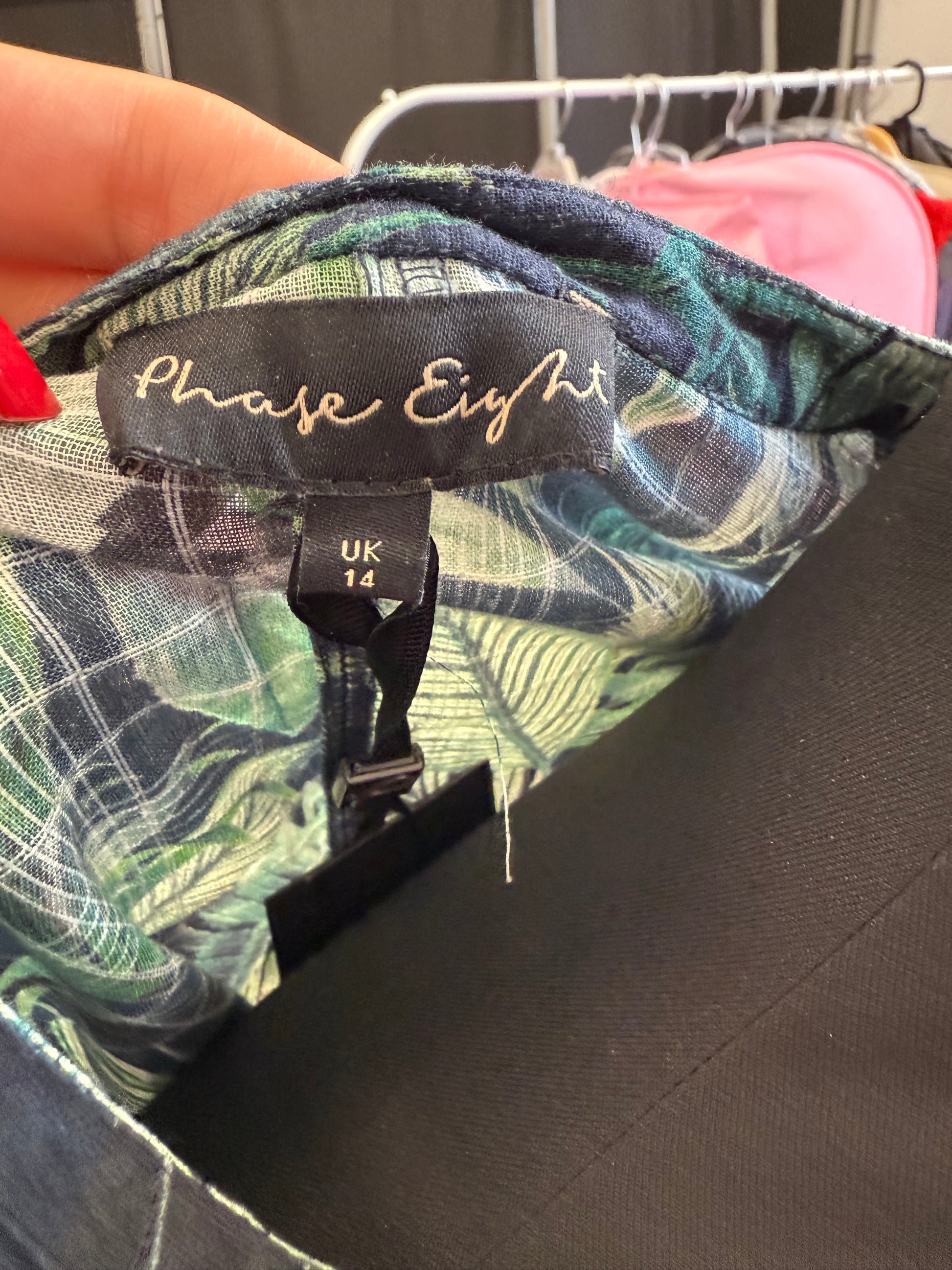 Phase Eight hawaiian print oversize