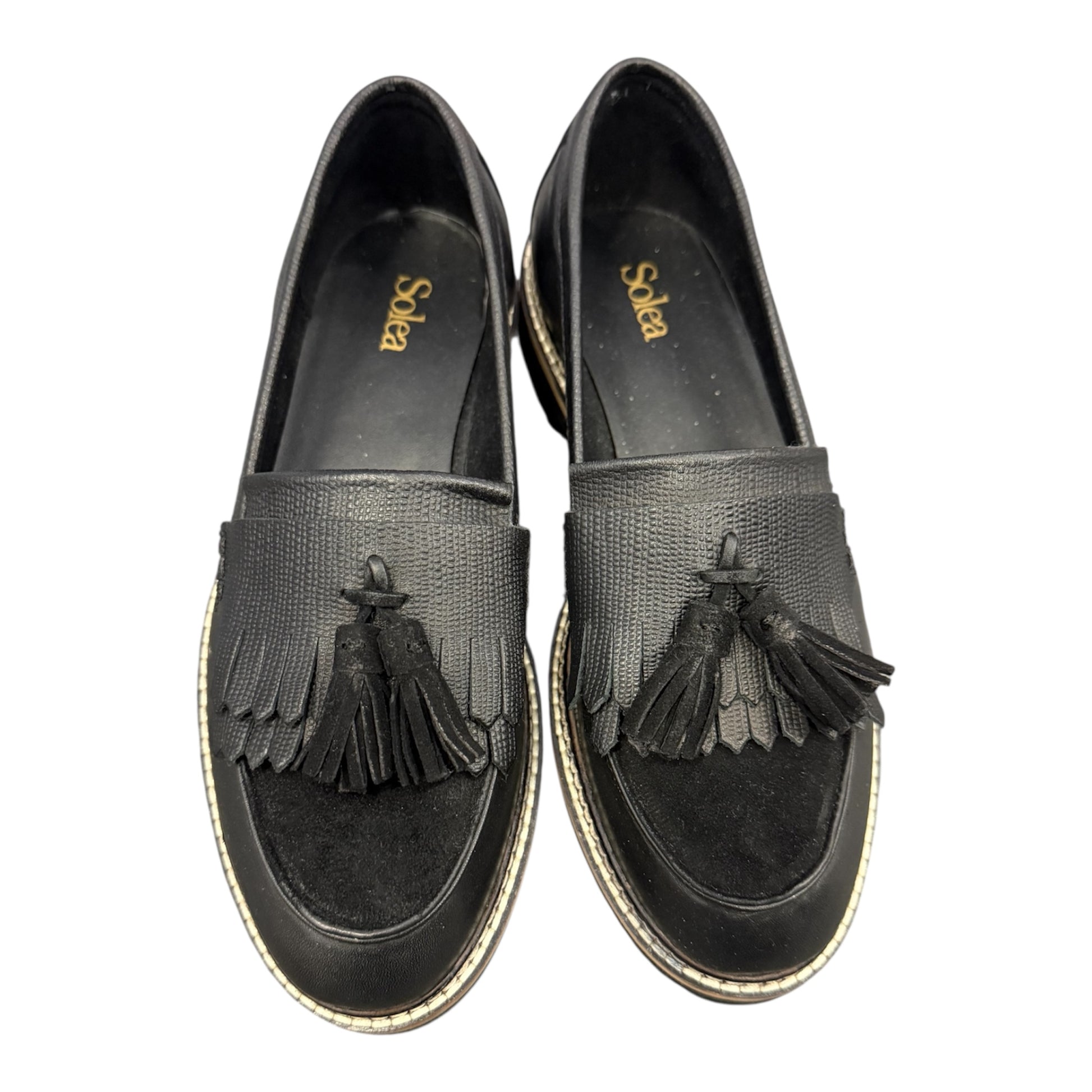 Solea tassel brogue style shoes