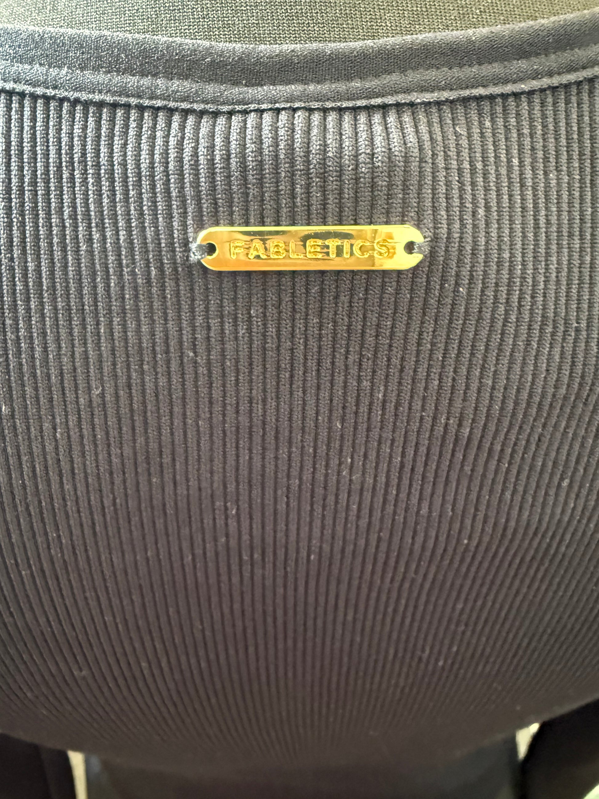 Fabletics long sleeved ribbed top