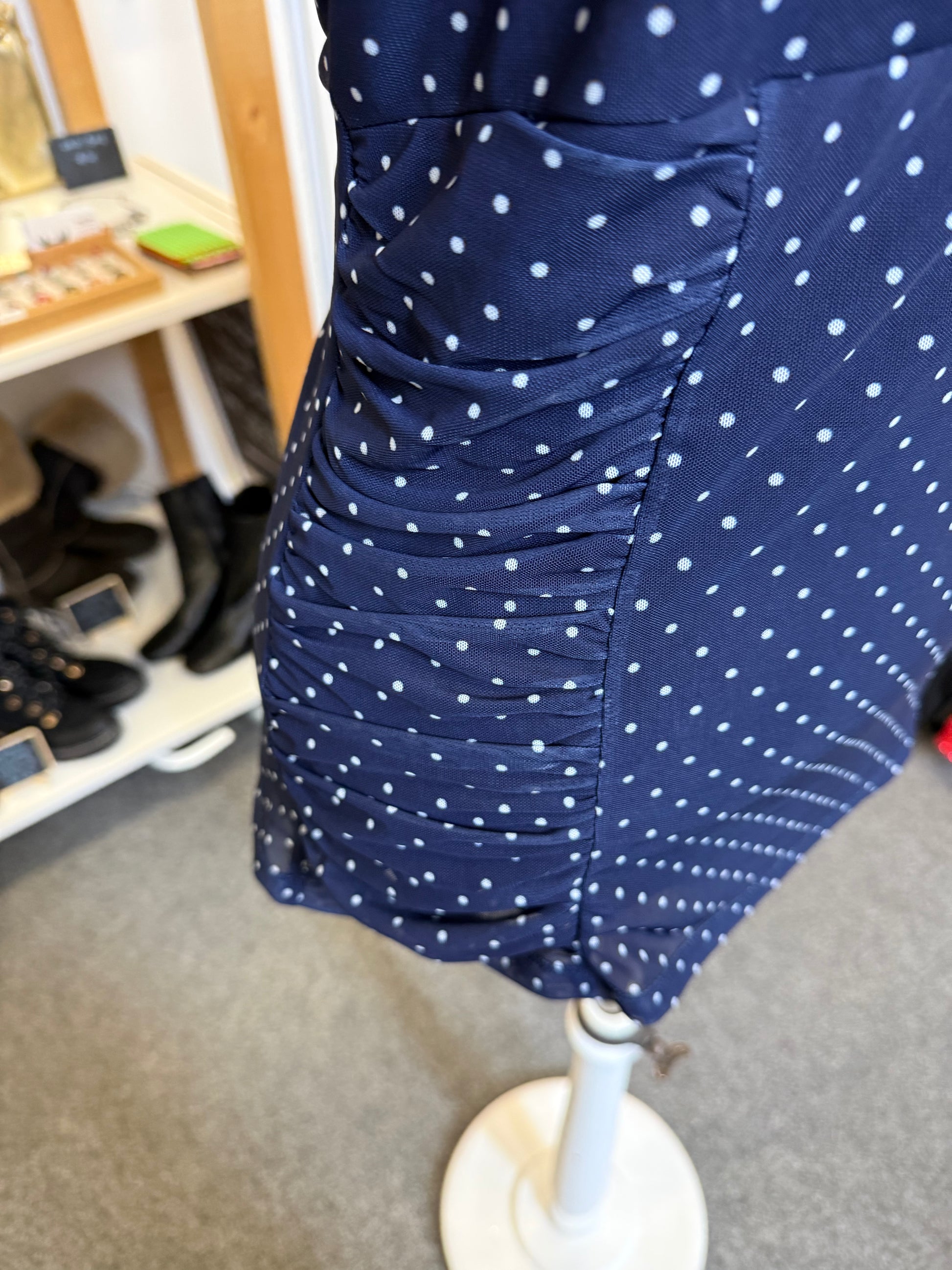 Sosander polka dot long sleeved top