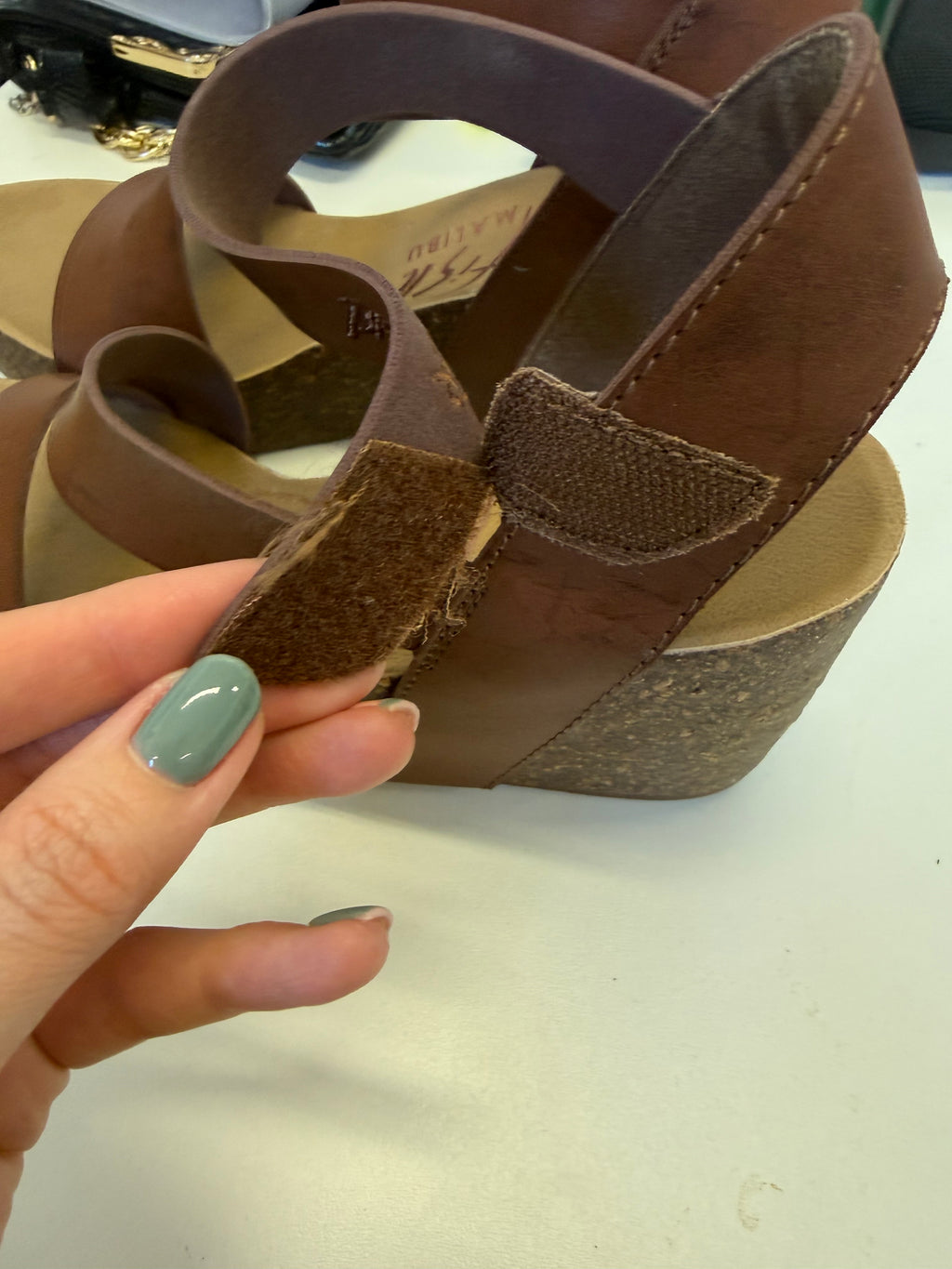 Blowfish brown wedges