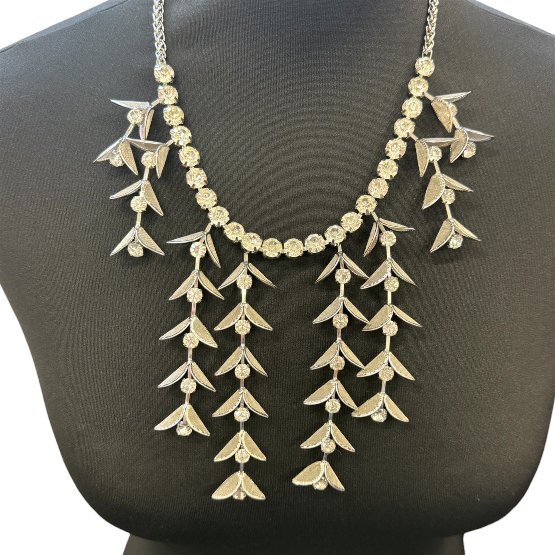 Diamond detail dress necklace
