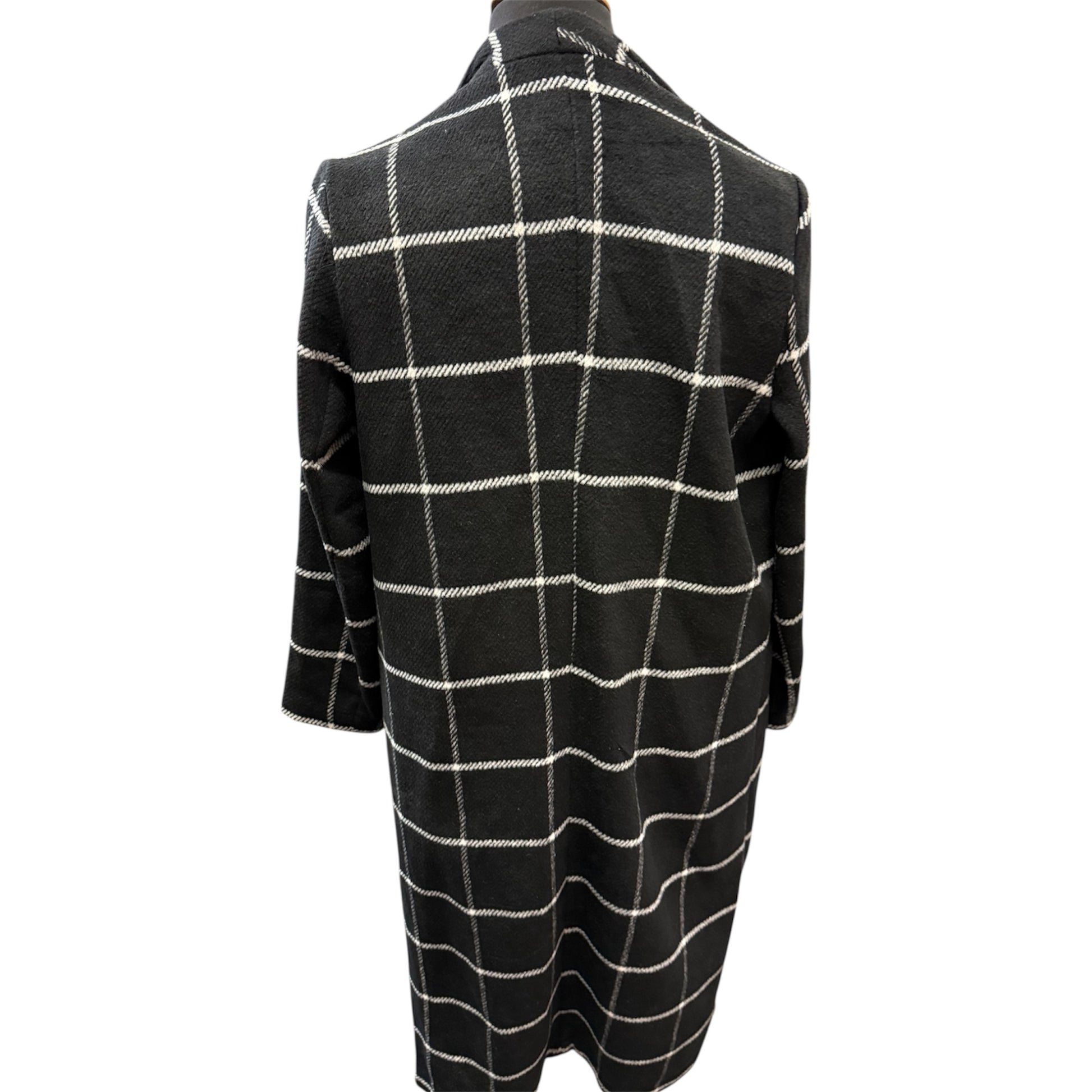 Black and white check lightweight coat