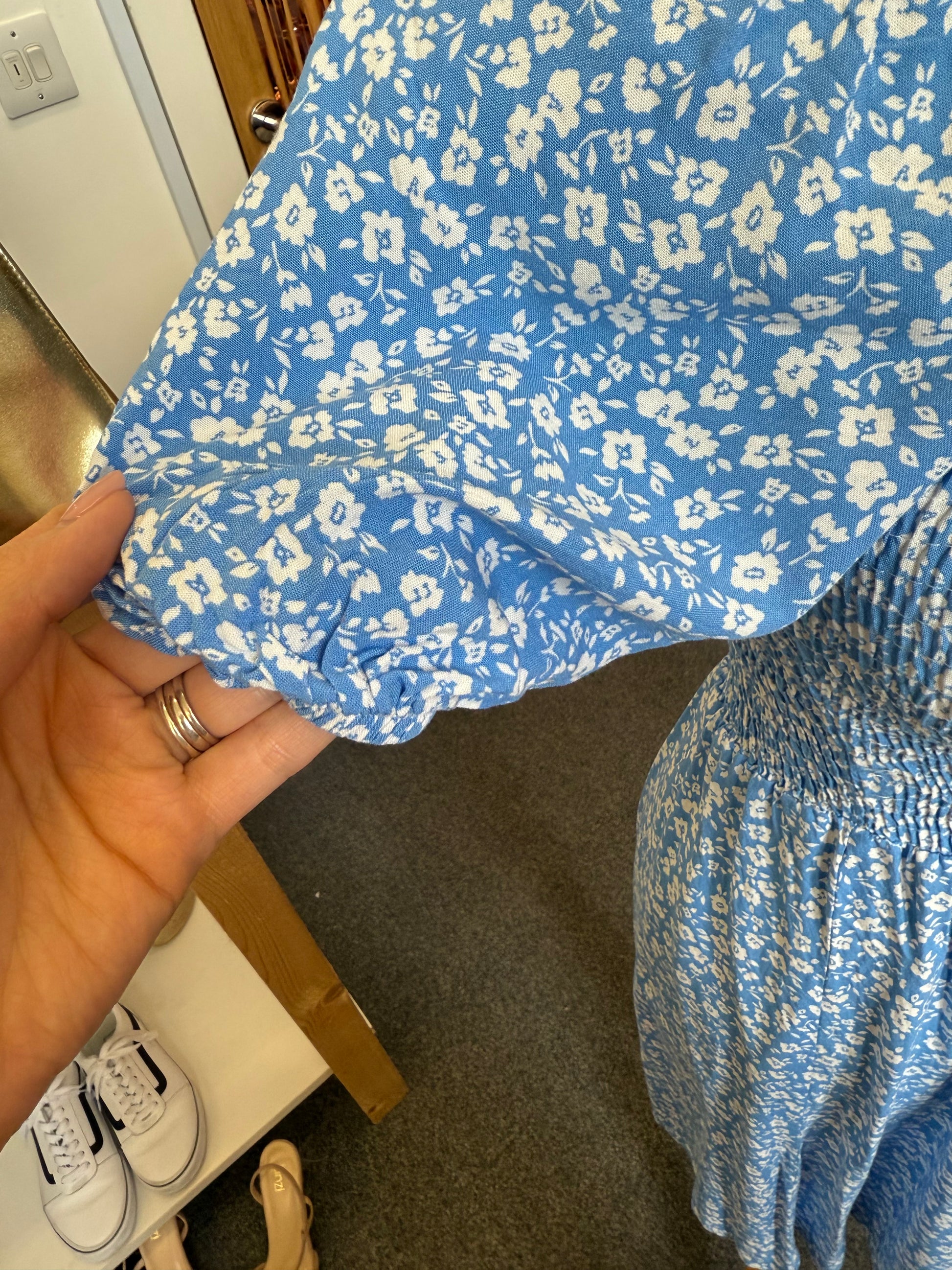 Floral square next short sleeve dress