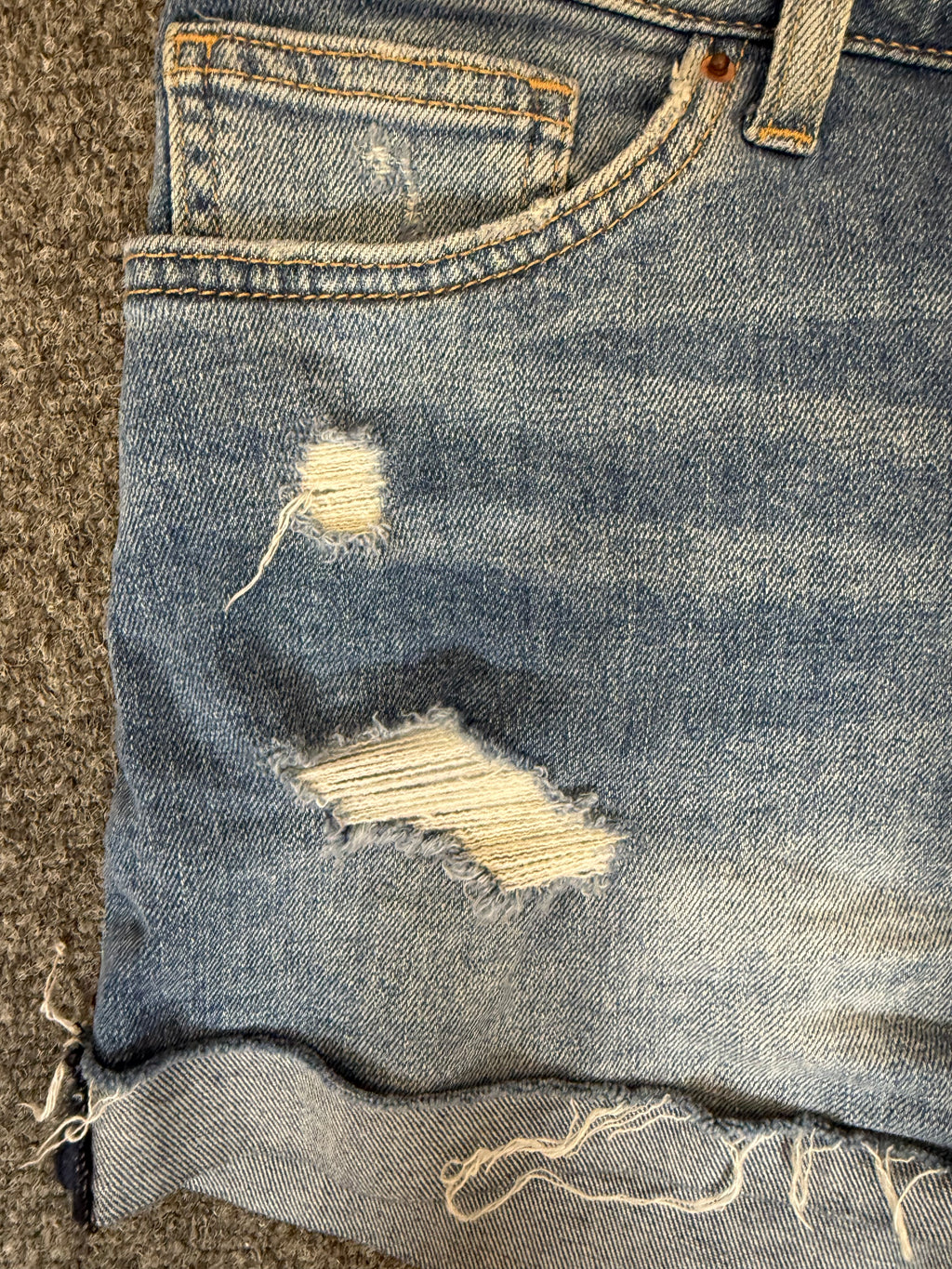 H&M rip denim shorts