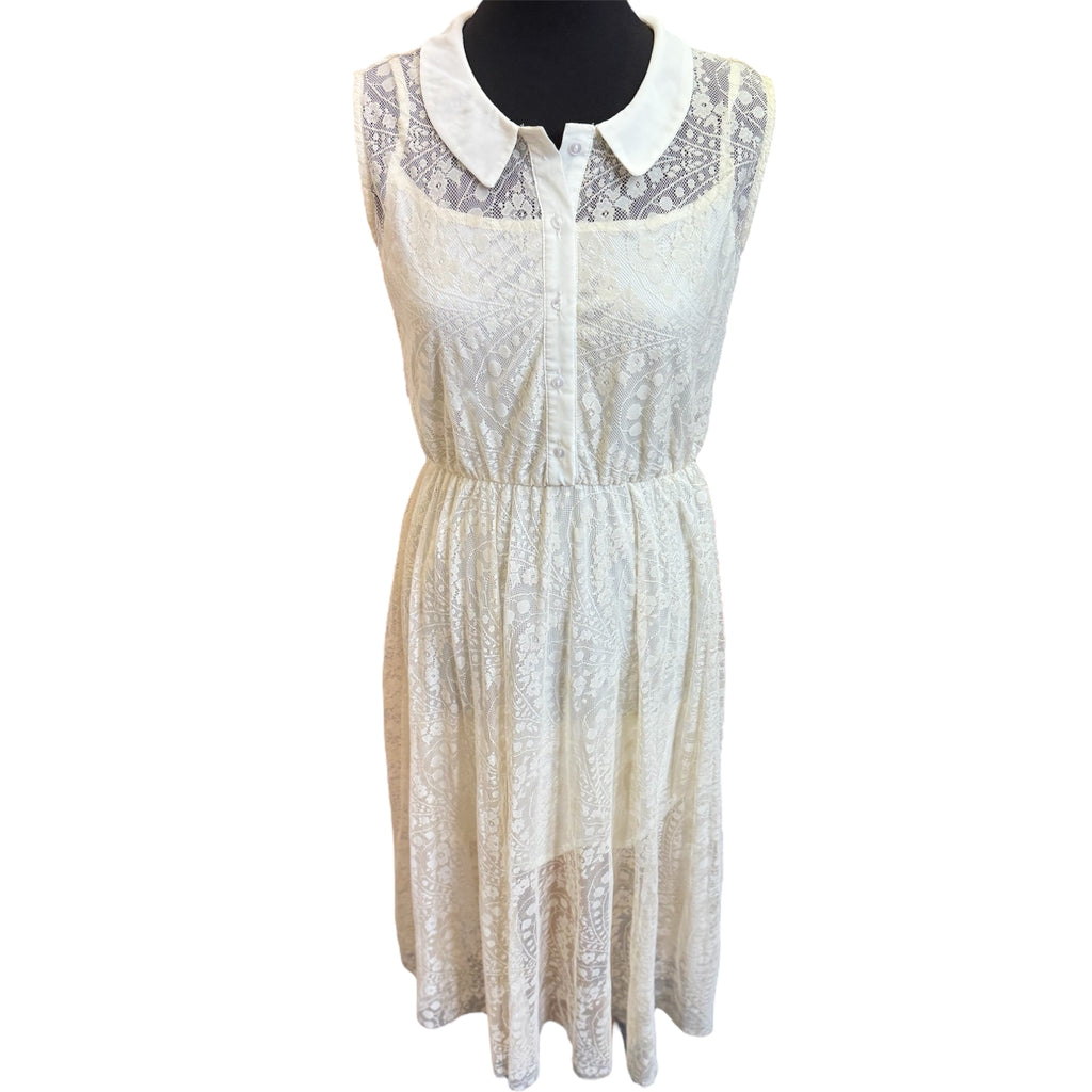 Jolie Moi vintage style collared lace dress