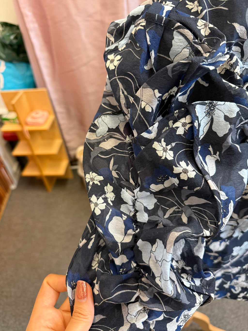 H&M ruffle sleeve sheer floral top