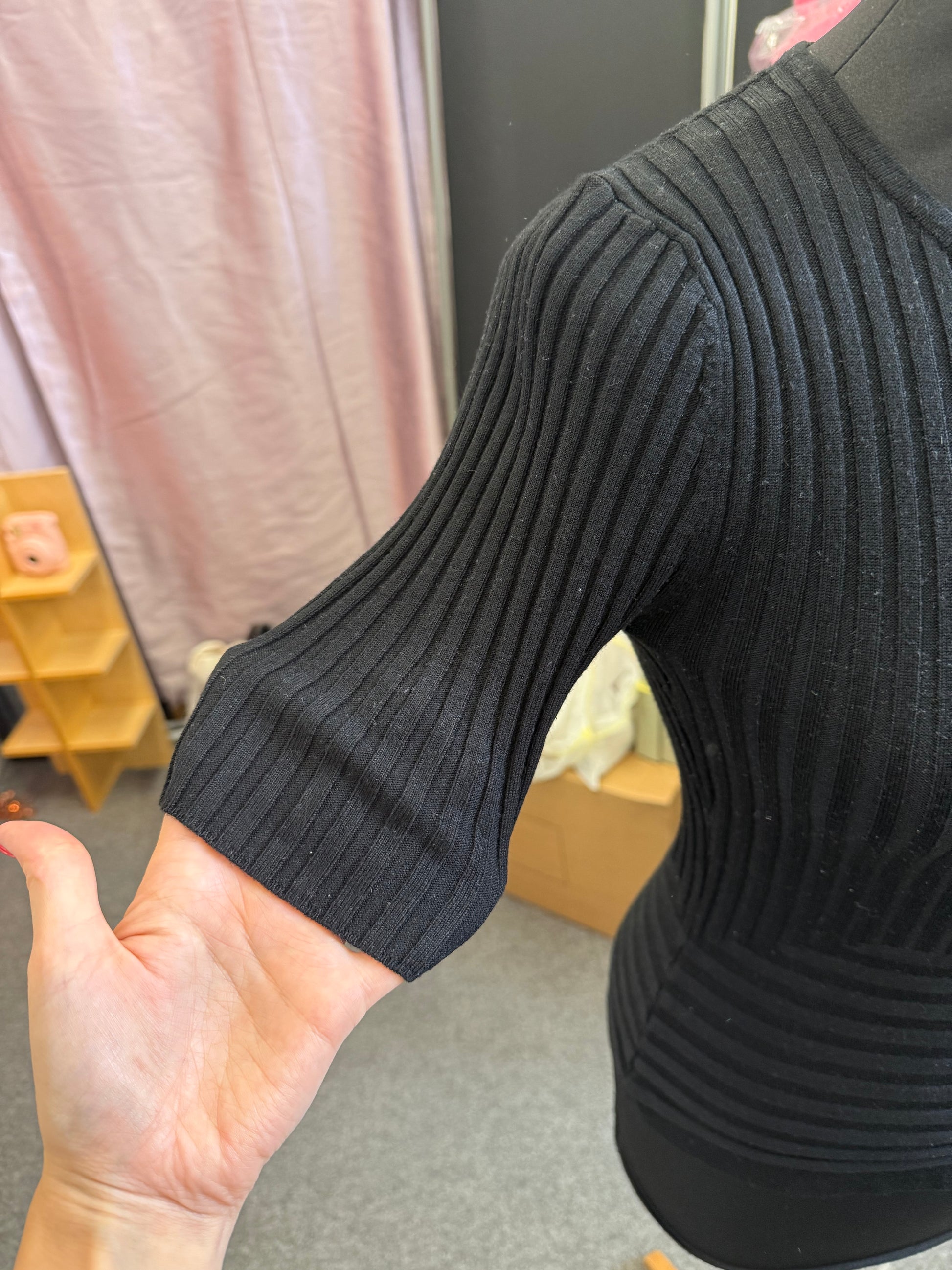 Guess ribbed short sleeve top