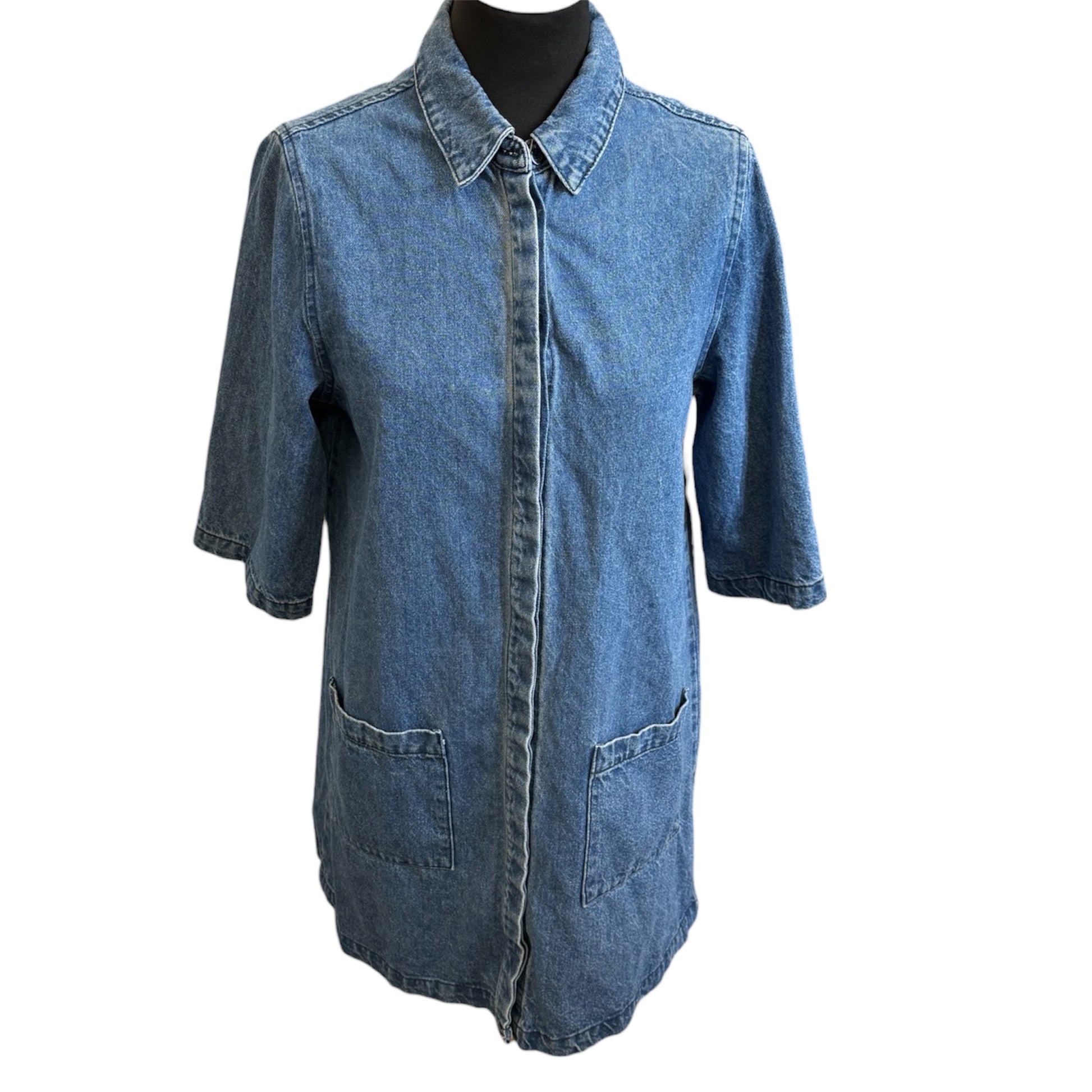 Diamonds & Divas denim short sleeved pocket dress