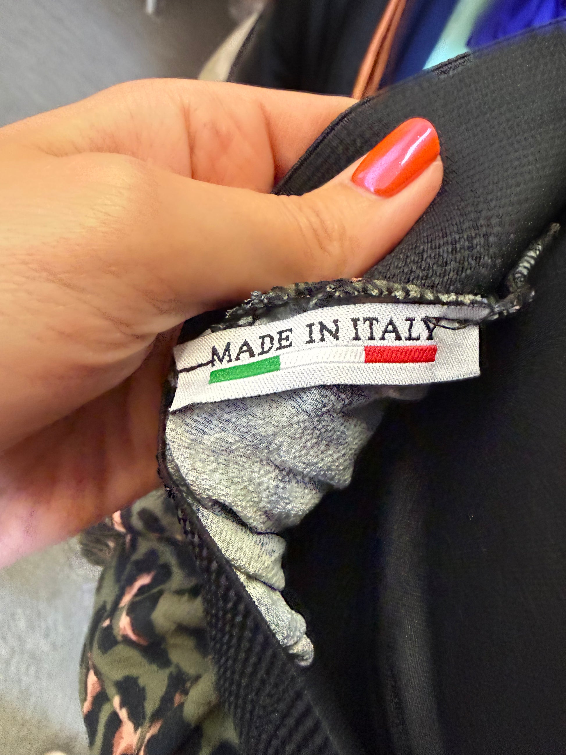 Made in Italy khaki and pink midi pleated skirt