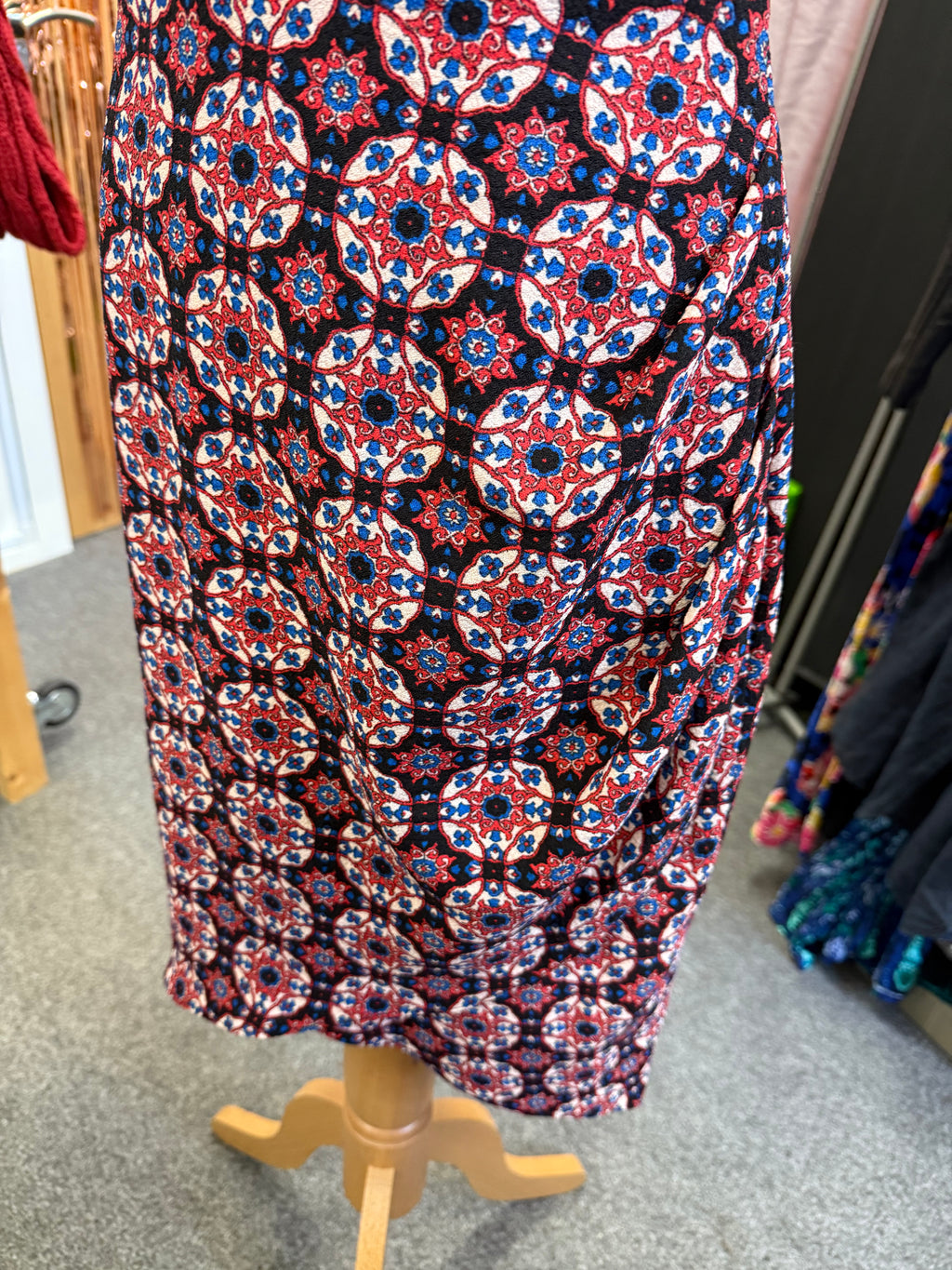 Closet sleeveless wrap effect belted dress