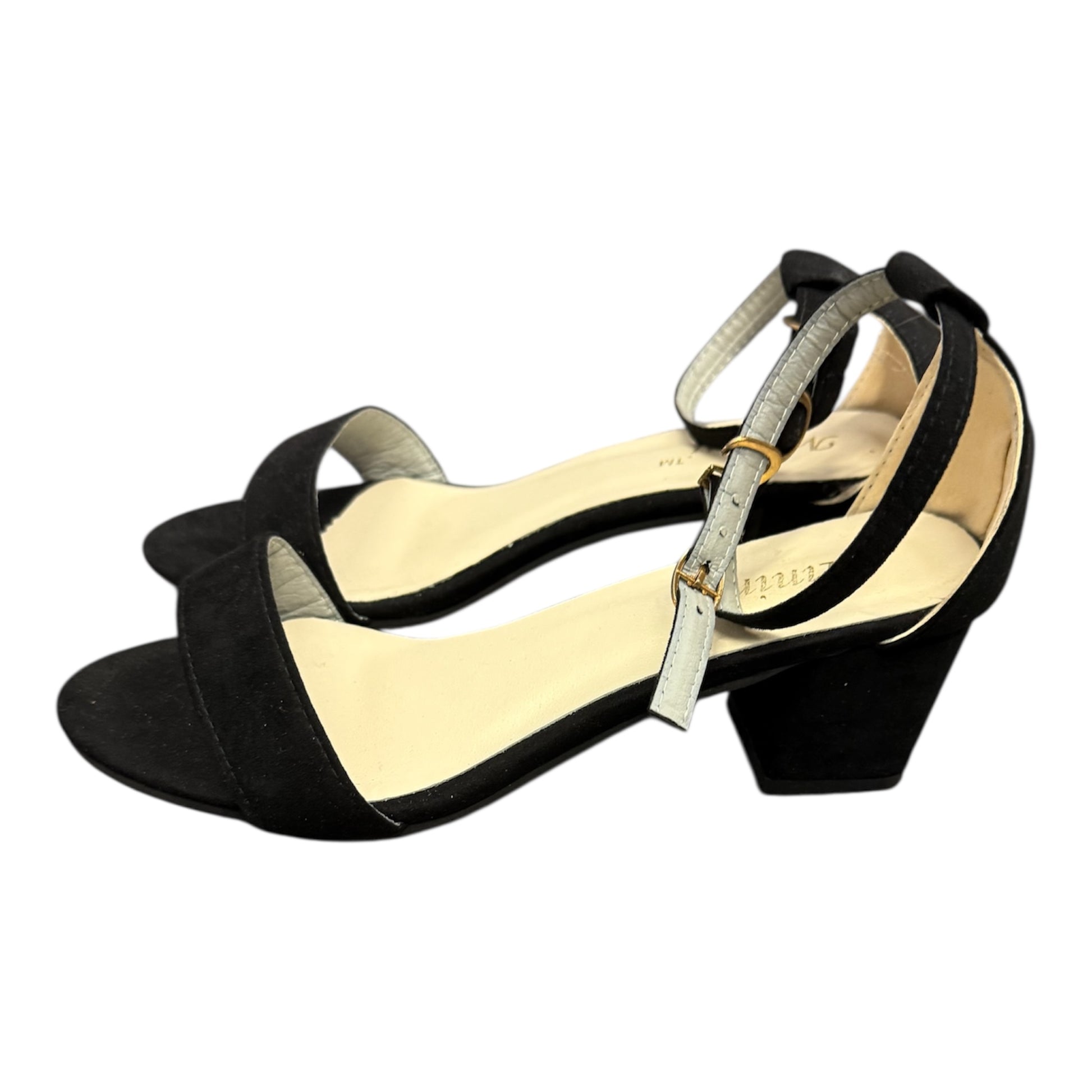 Minini black low heel sandals