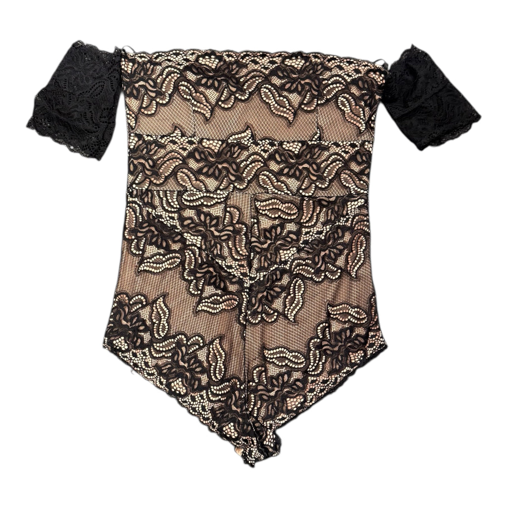 Vera & Lucy off the shoulder lace bodysuit