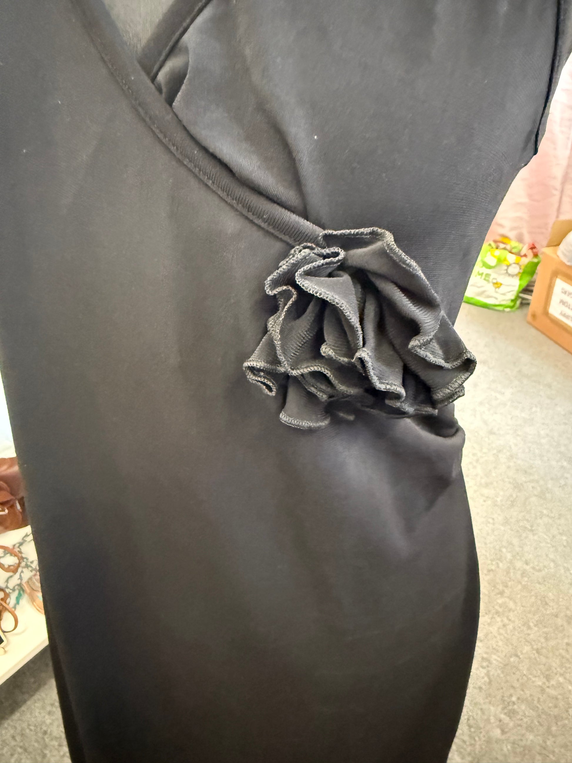 Cote Femme rose detail black midi dress