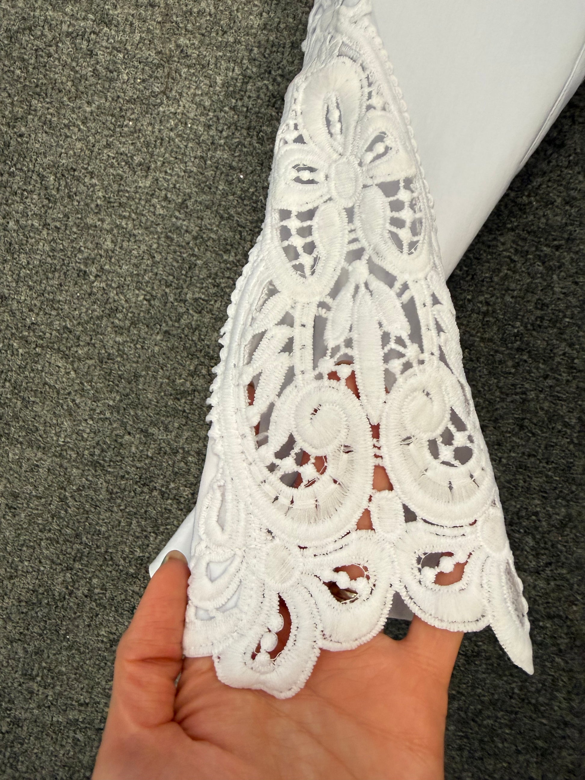 Roman crop lace detail trousers