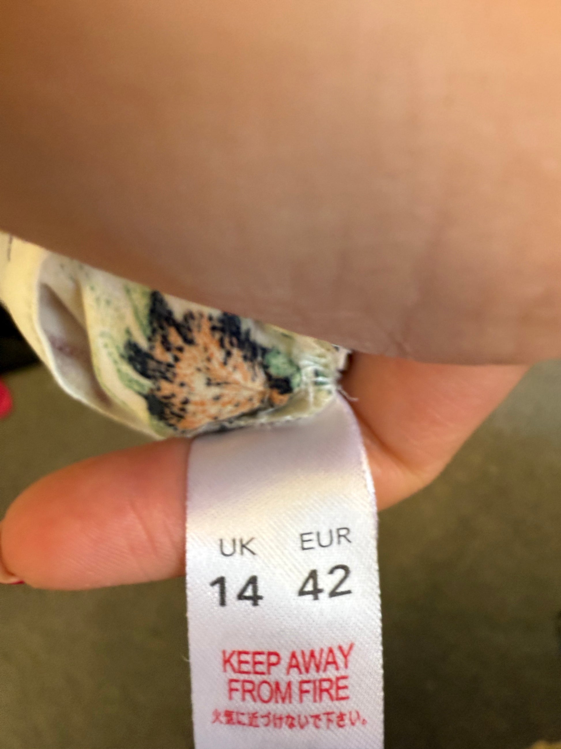 George long sleeve butterfly print blouse