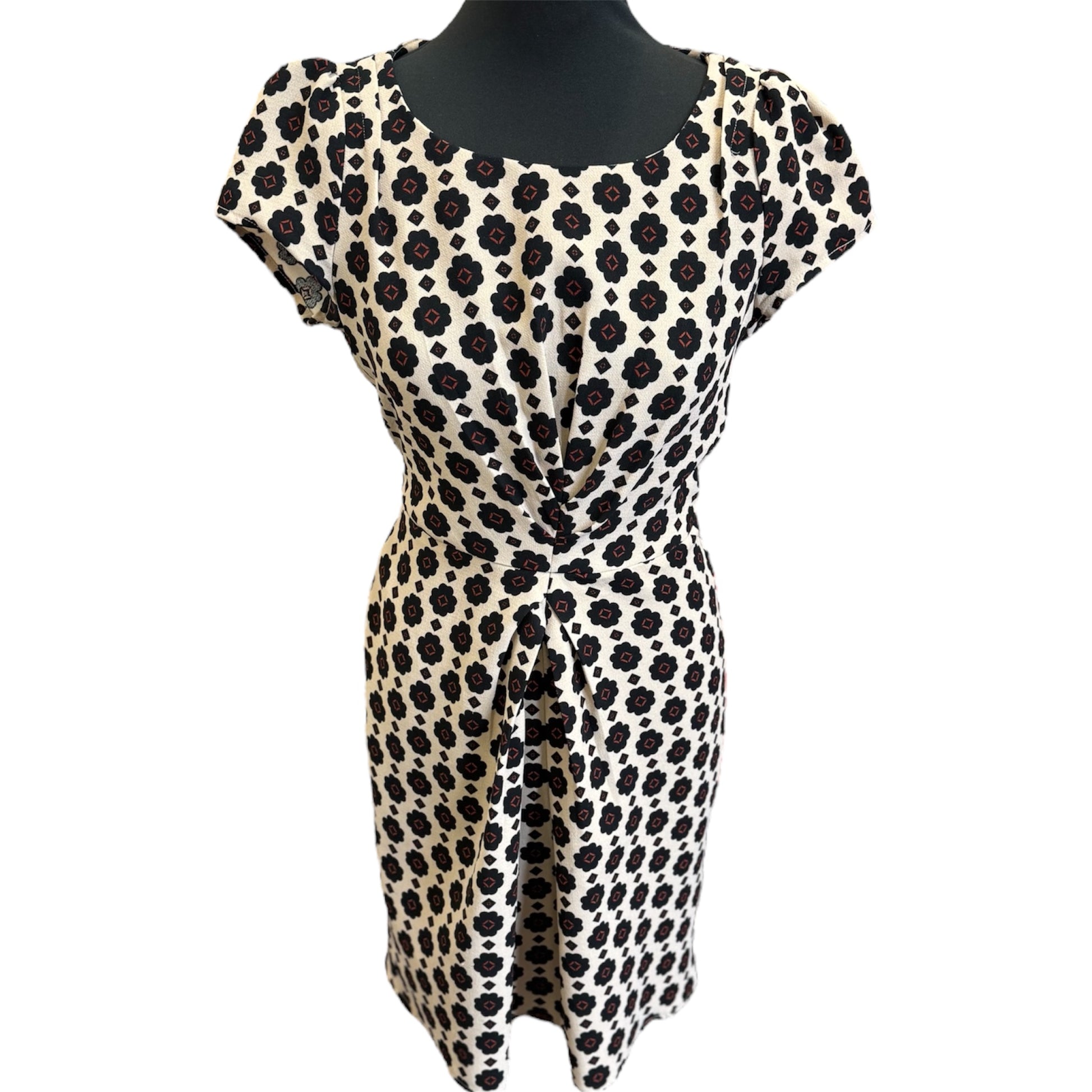 Yumi geometric dress