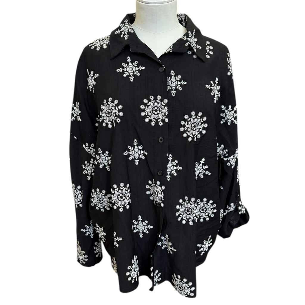 Black and white oversize print blouse