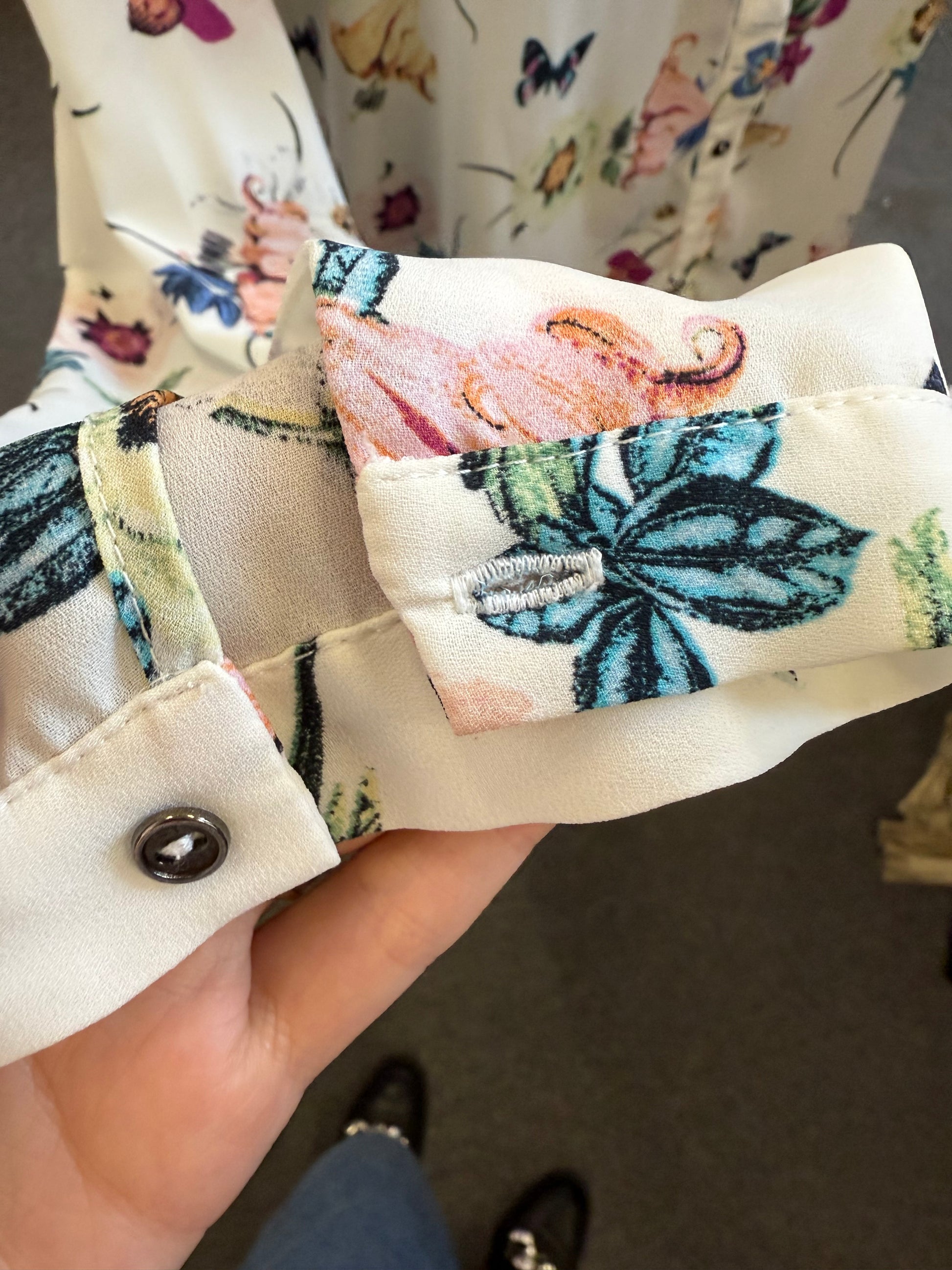 George long sleeve butterfly print blouse