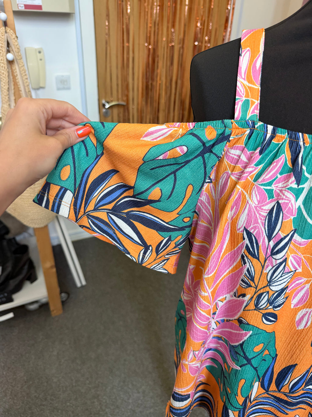 Papaya leaf print cold shoulder top