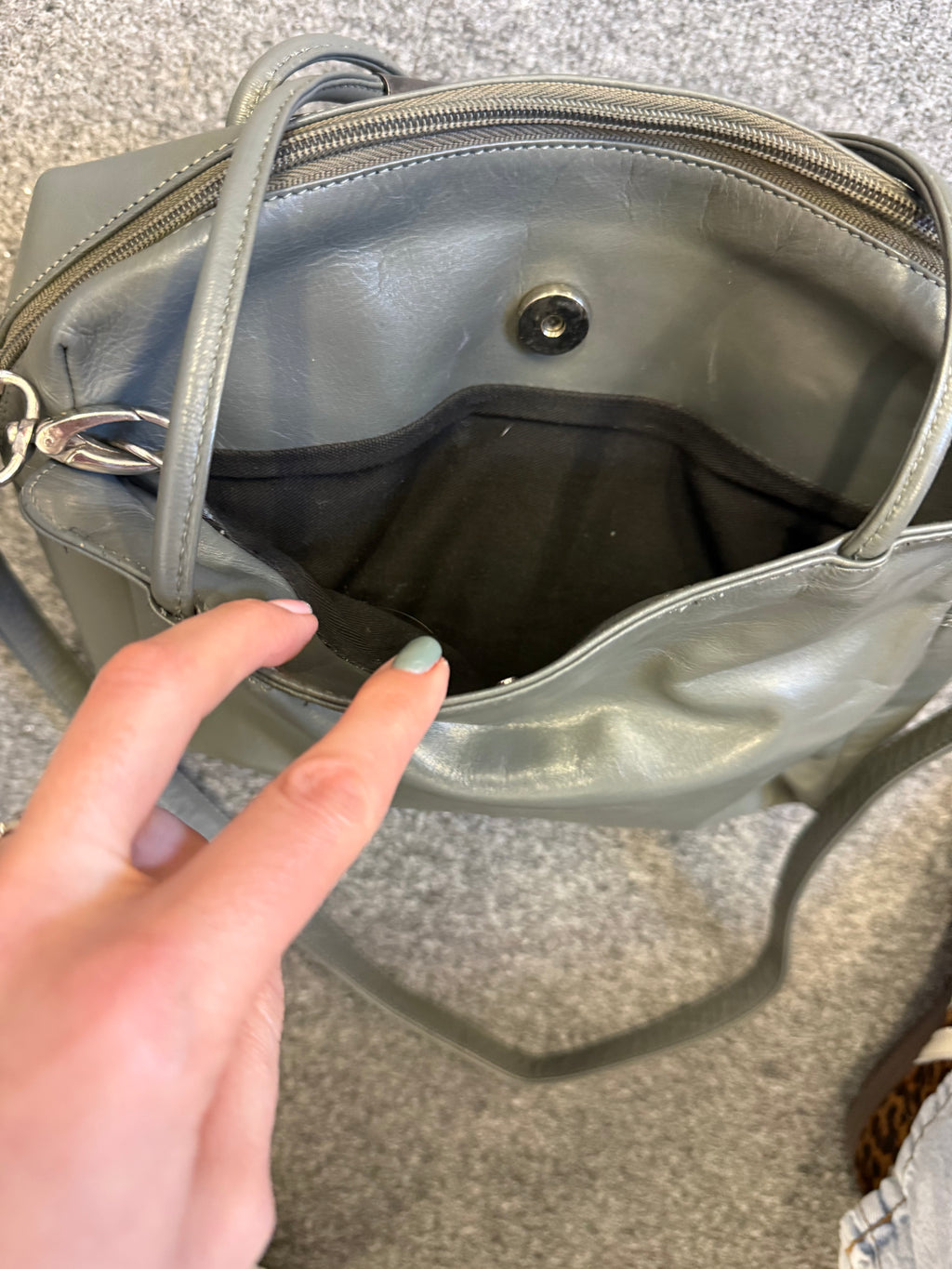 Grey leather metal detail strap handbag