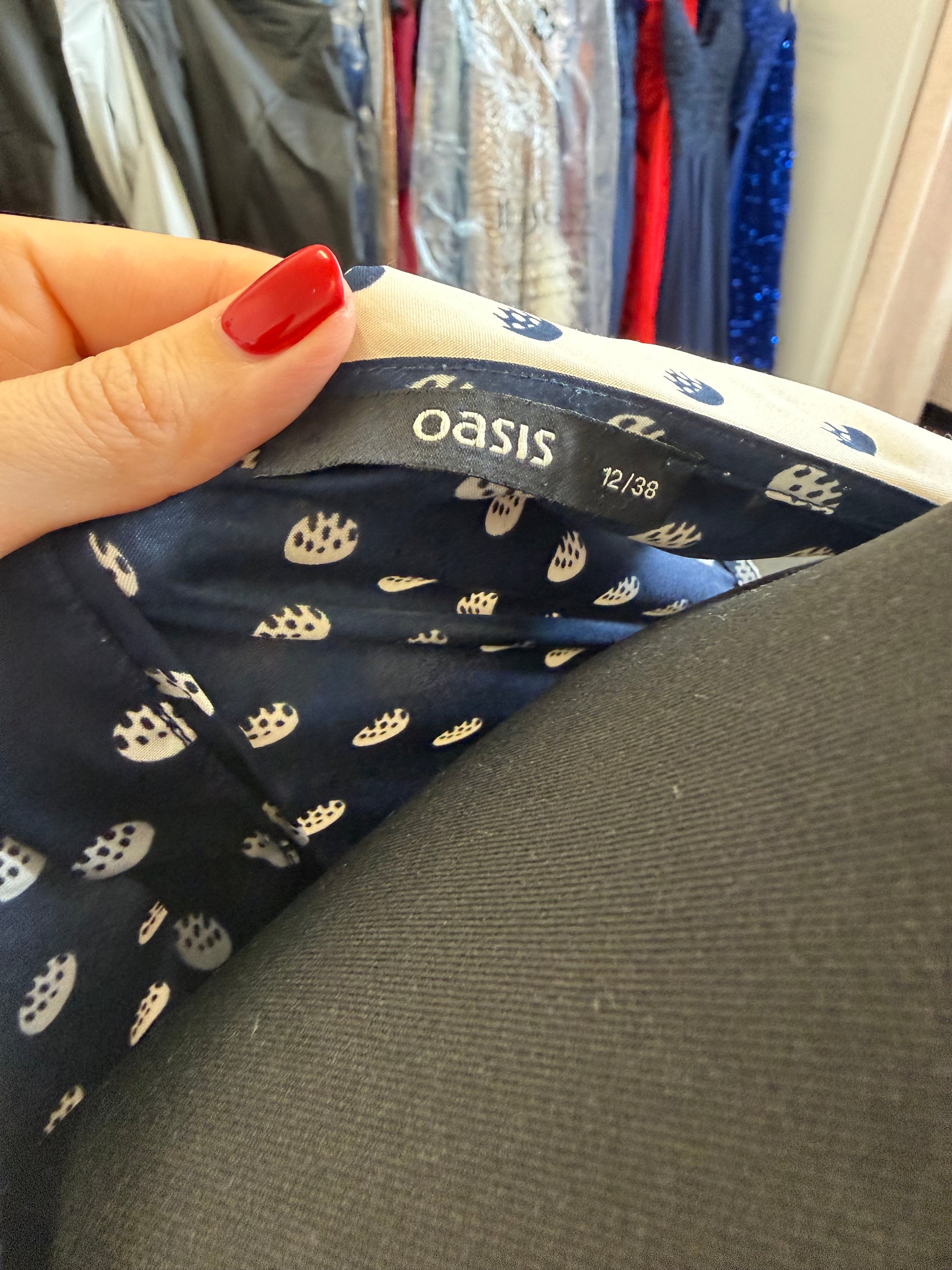 Oasis multi collar sleeveless button back blouse