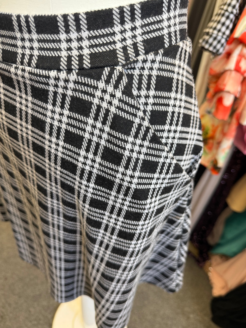 Papaya check mini skirt with pockets