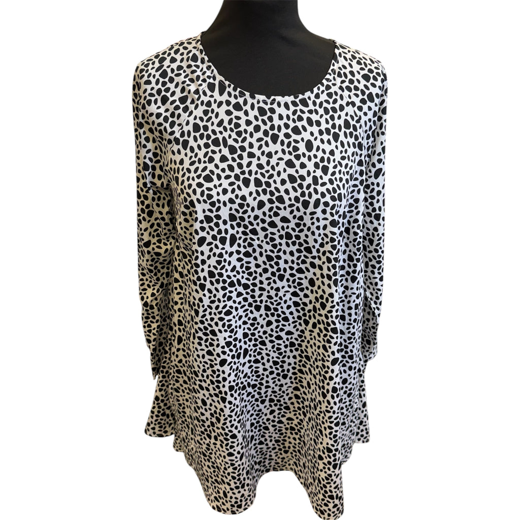 Heart & Soul animal print long sleeved mini dress