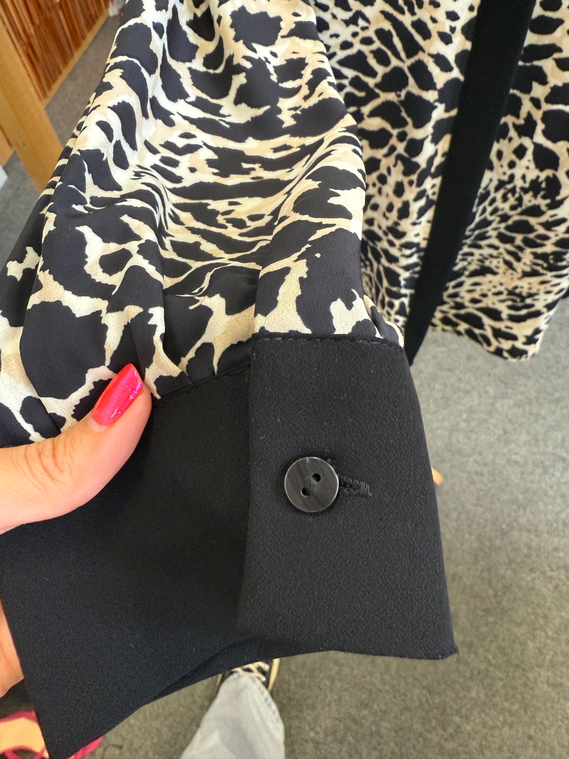 INCO animal print blouse