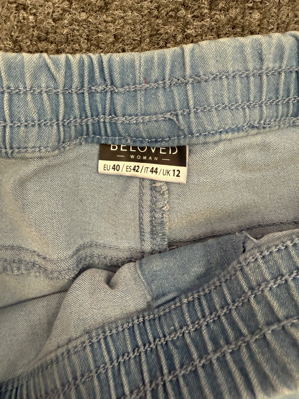 Beloved Woman elastic waist jeggings