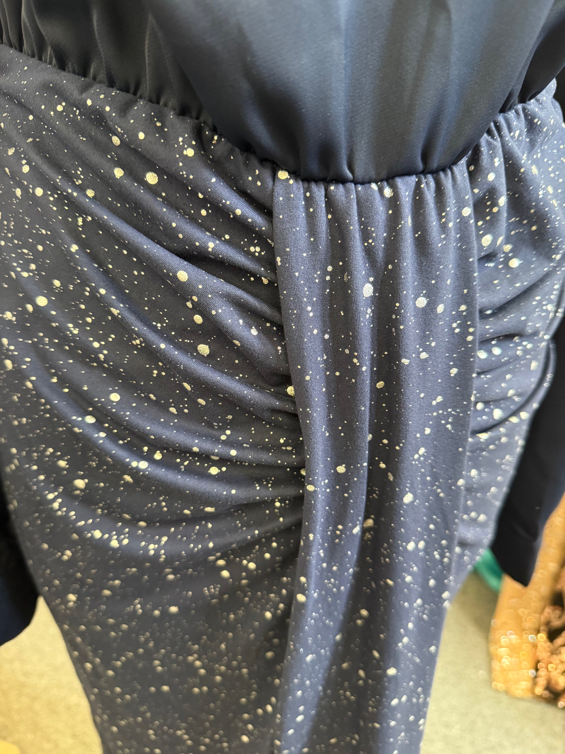 Navy long sleeved midi dress