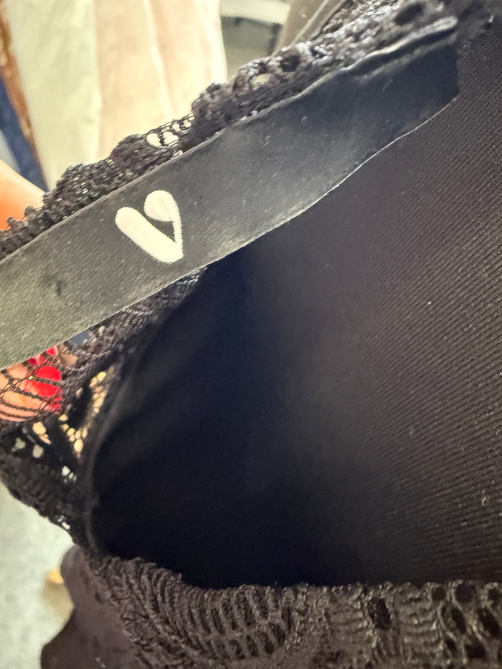 Very halter neck cold shoulder lace top