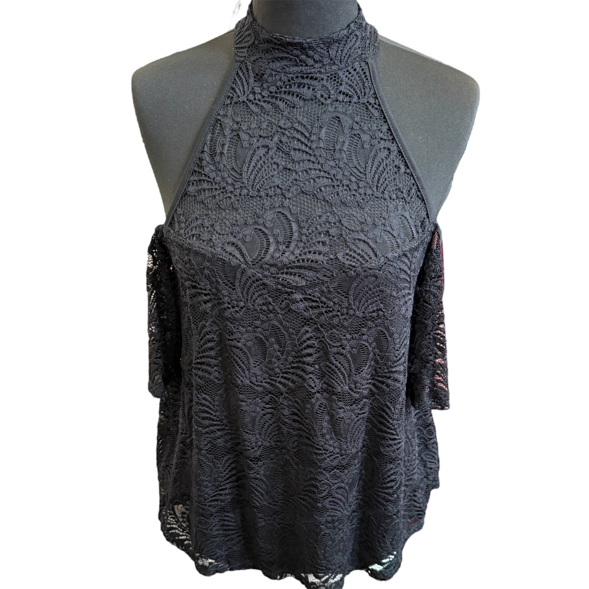 Very halter neck cold shoulder lace top