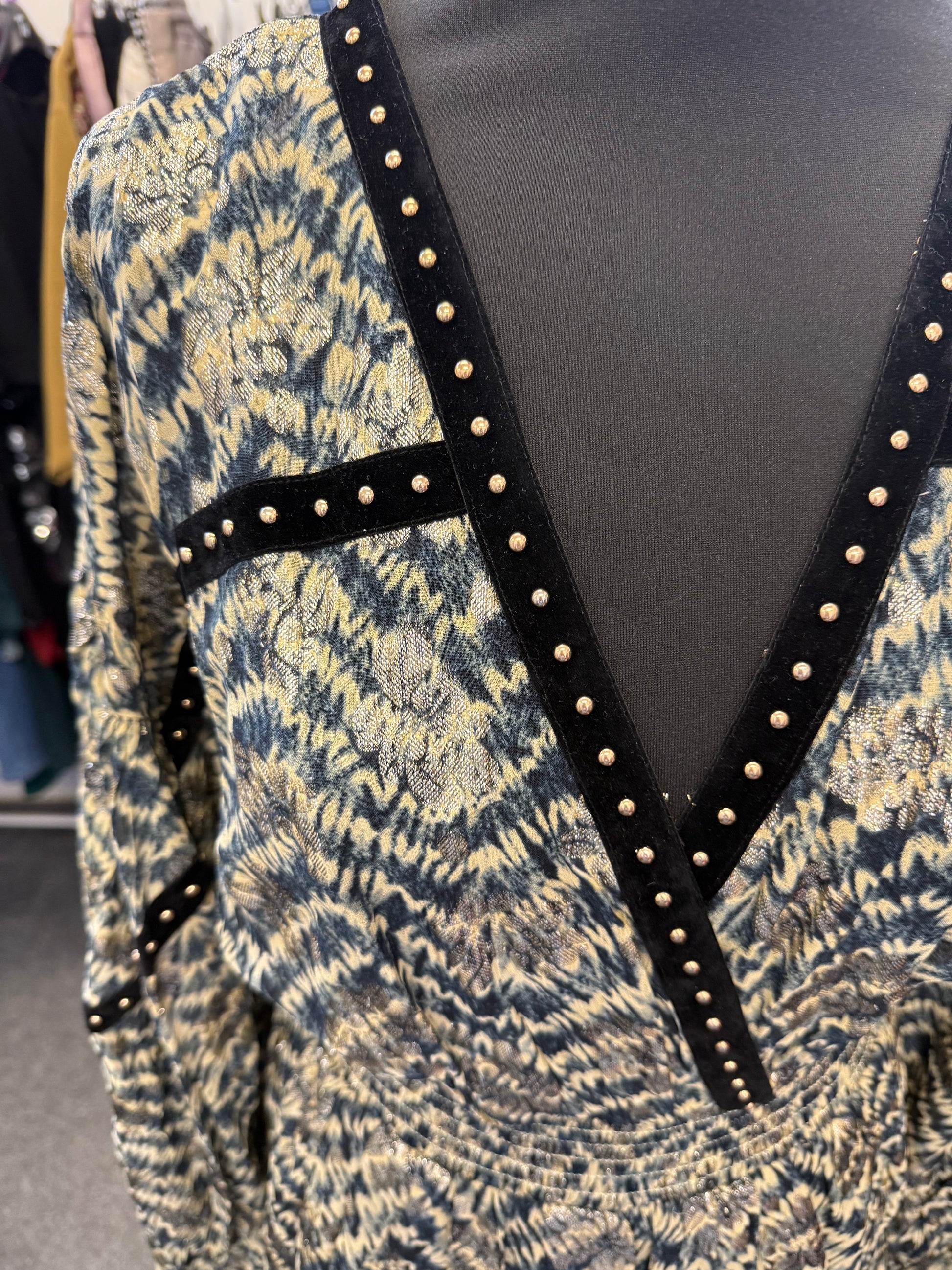 River Island long sleeve velvet detail mini dress (never worn)