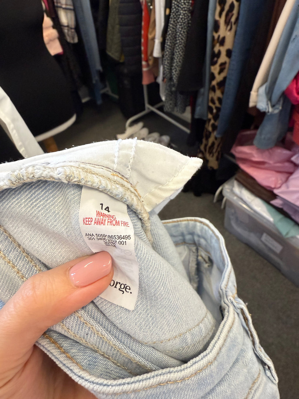 George light blue ‘mom’ jeans