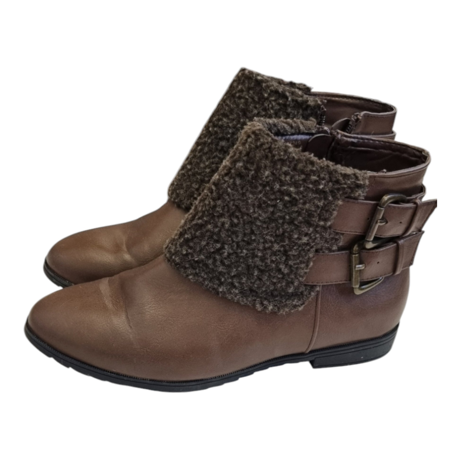 New Look fur top buckle zip boots