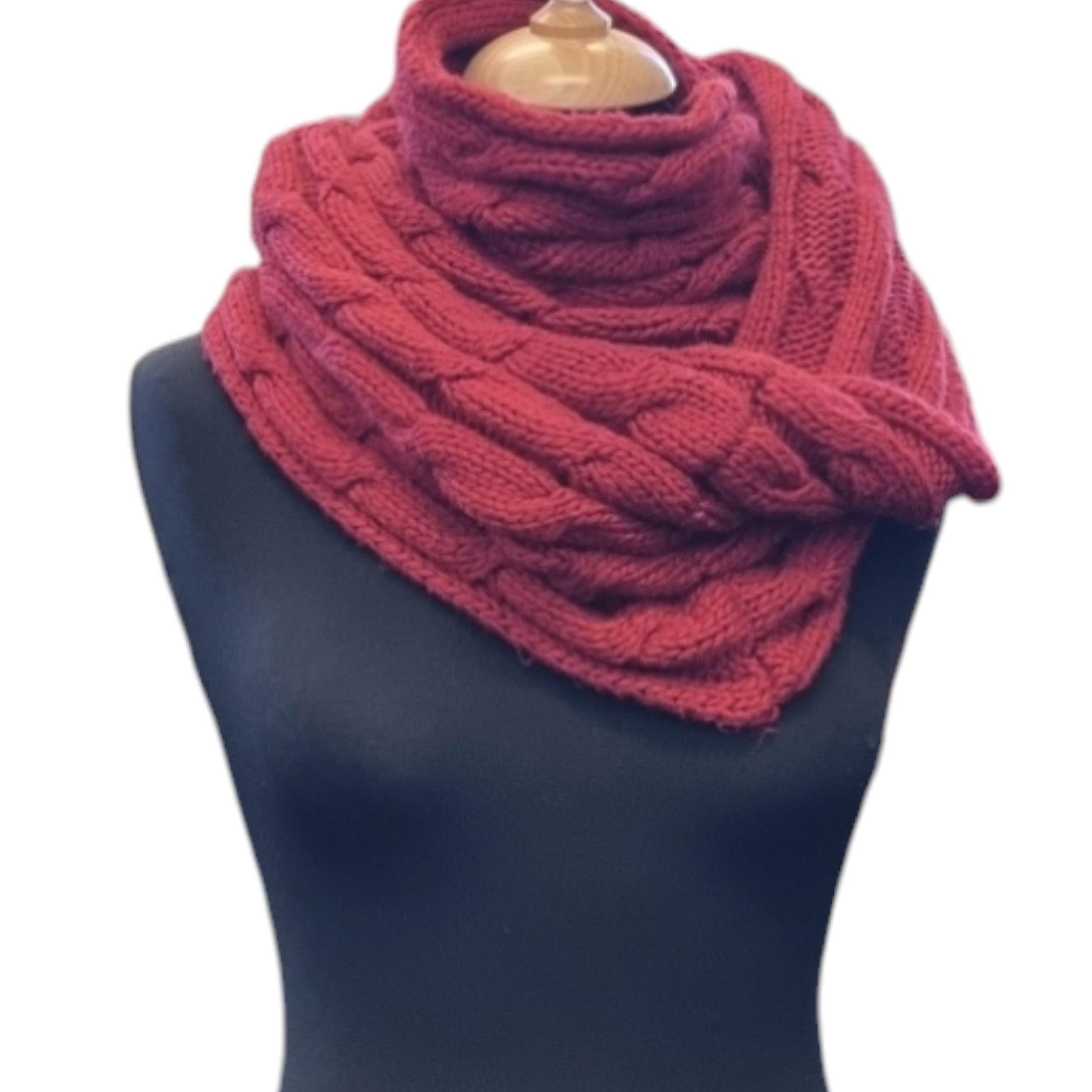 Red knitted snood