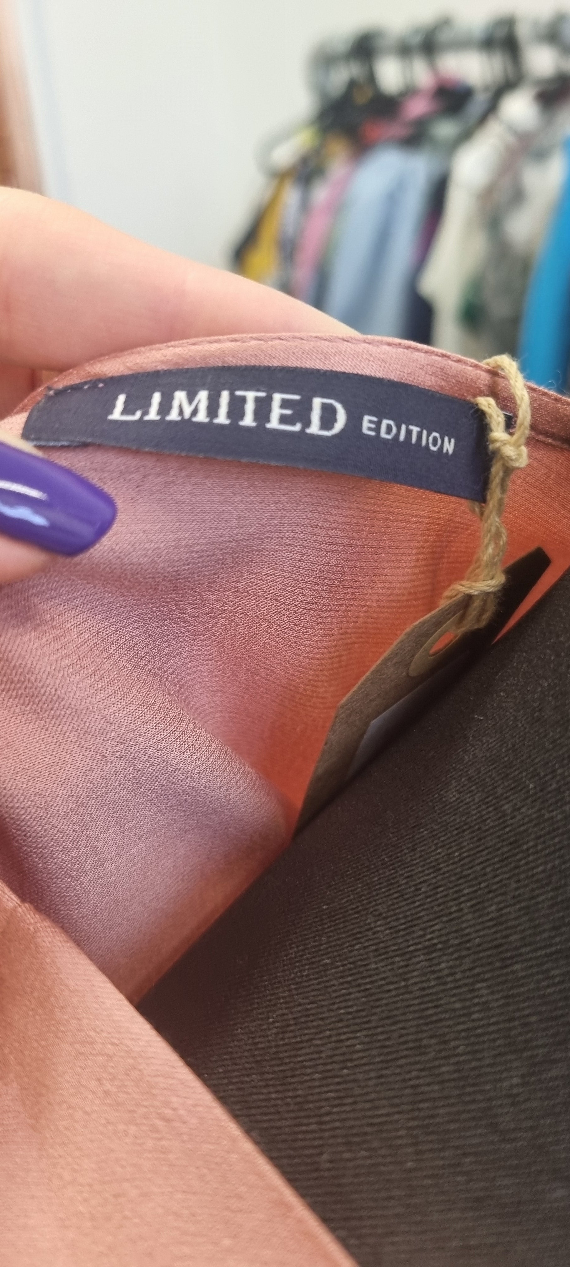 M&S v neck split sleeve wrap style top